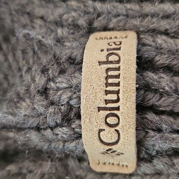 Columbia Sportswear Knit Hat with Fleece Interior - Picture 2 of 7